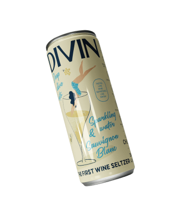 Divin Tilted 3D Can